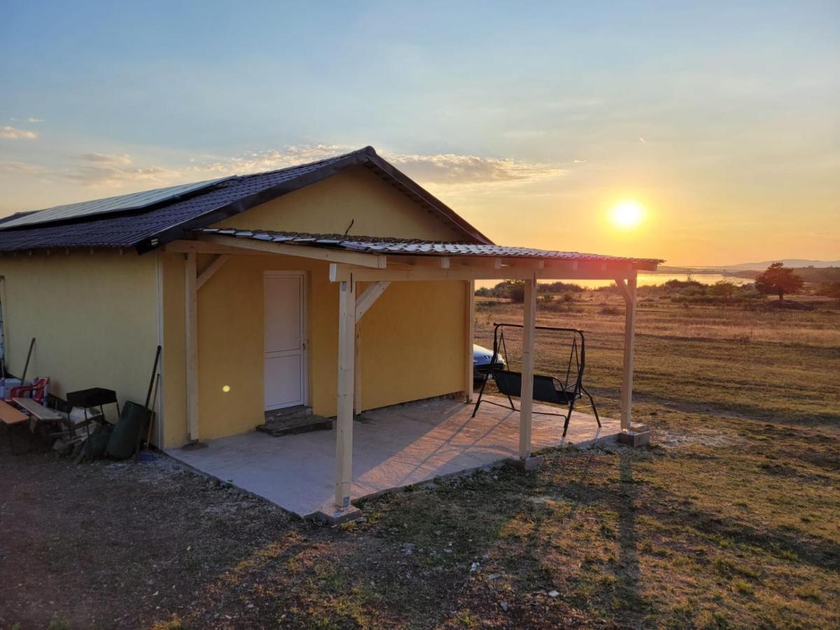 Cabana Varad Coronini Moldova Veche エクステリア 写真